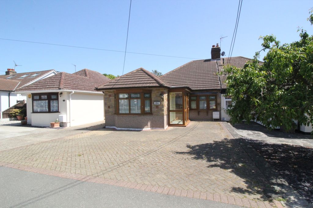 Property photo 2 of 37 Picture No. 06