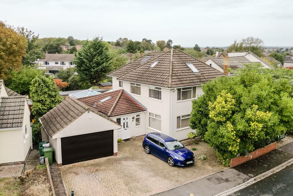 Property photo 2 of 32 2