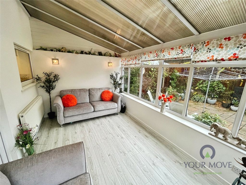 Property photo 1 of 16 Picture No. 04