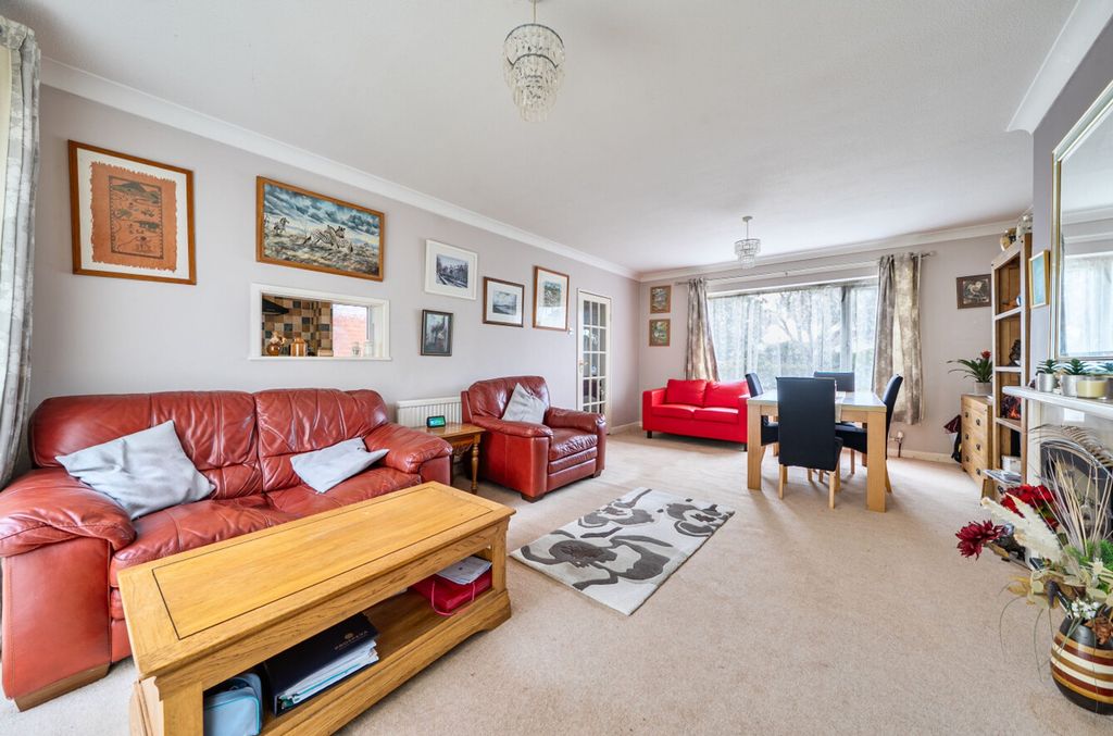 Property photo 2 of 22