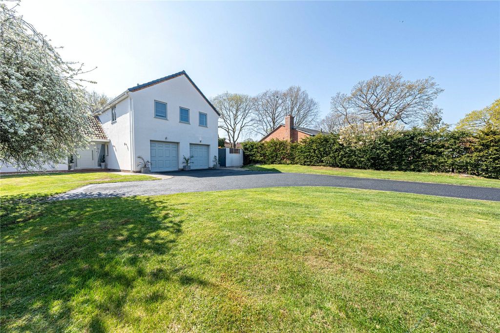 Additional image 48 of 4 bed detached house for saleCarnoustie, Tamworth, Staffordshire B77