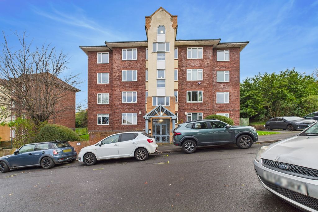 Property photo 1 of 9 Front External