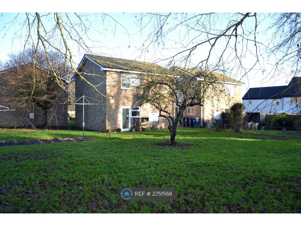 Property photo 1 of 21 House From The Back Garden