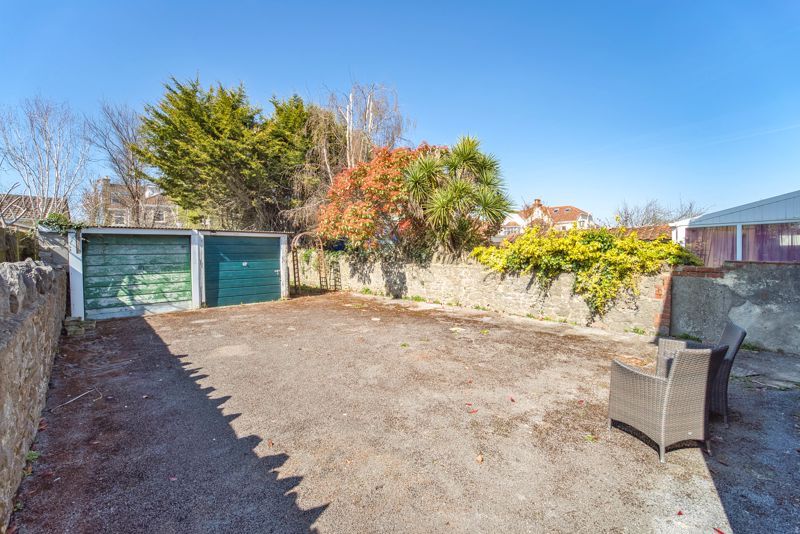 Property photo 3 of 21 Photo 5