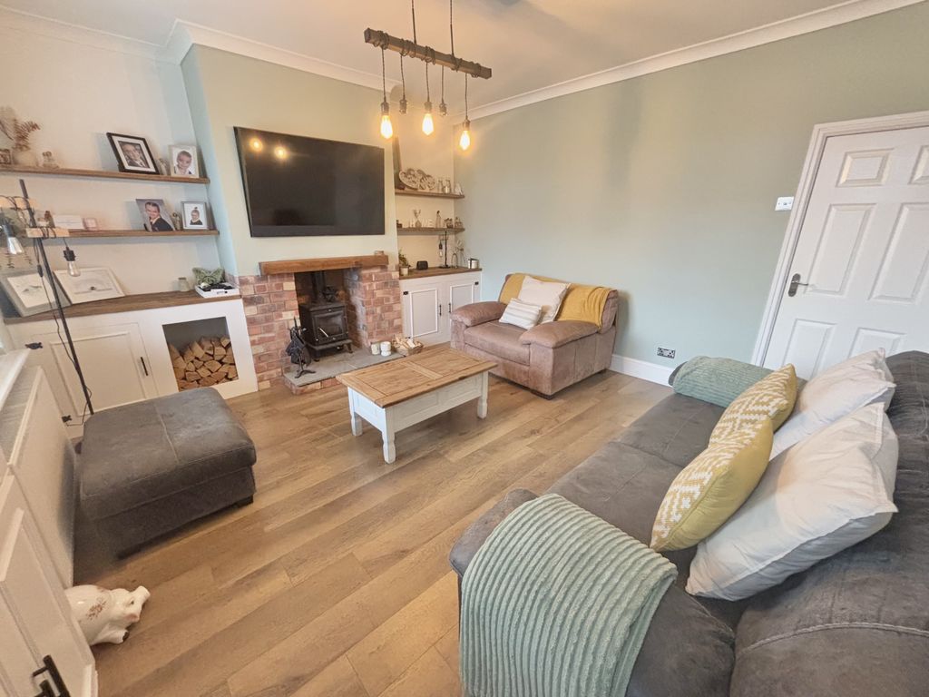 Property photo 3 of 22