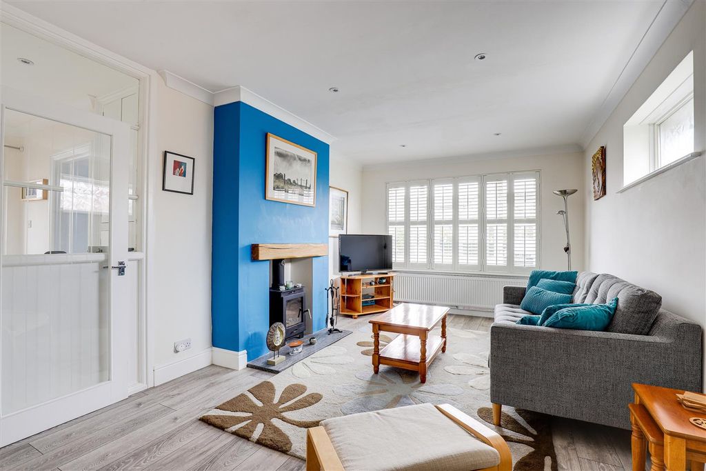 Property photo 2 of 22 Img_0448-Img_0452.Jpg