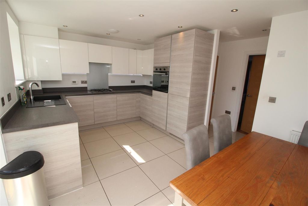 Property photo 3 of 21 Img_7675.Jpg