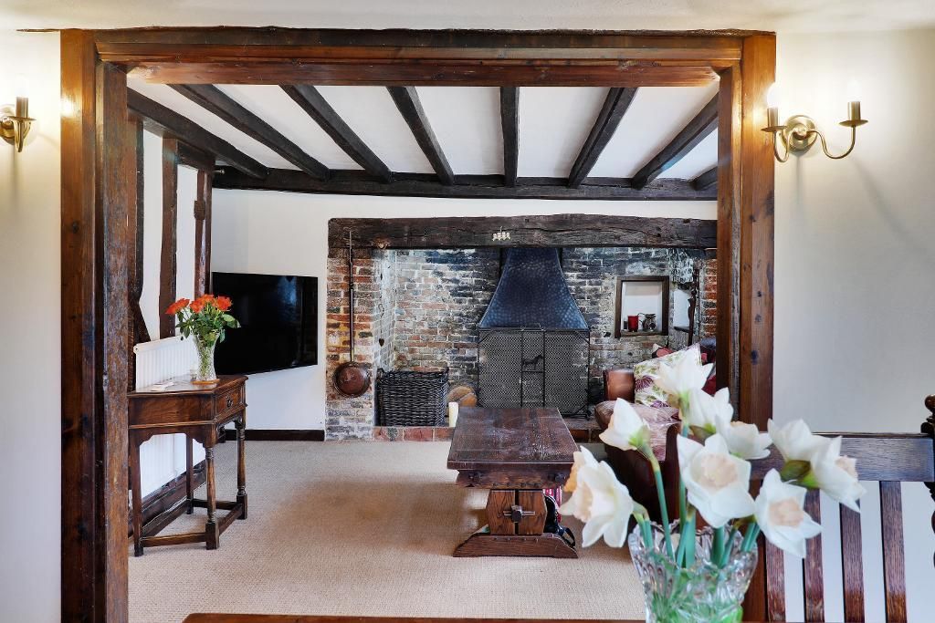 Property photo 3 of 18 Photo 3