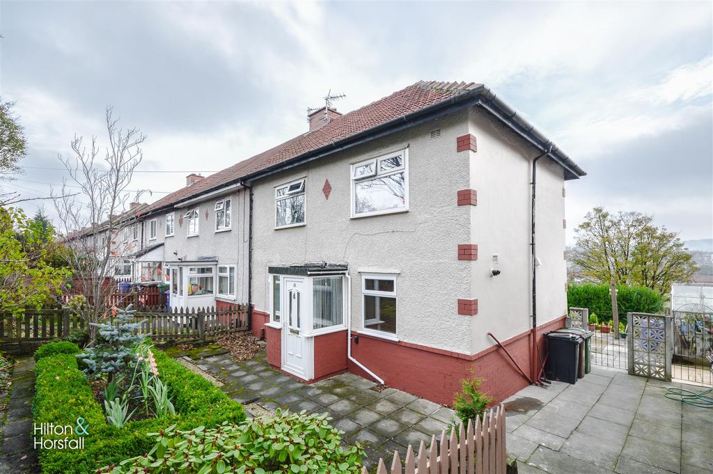 Property photo 1 of 14 Birtwistle Ave