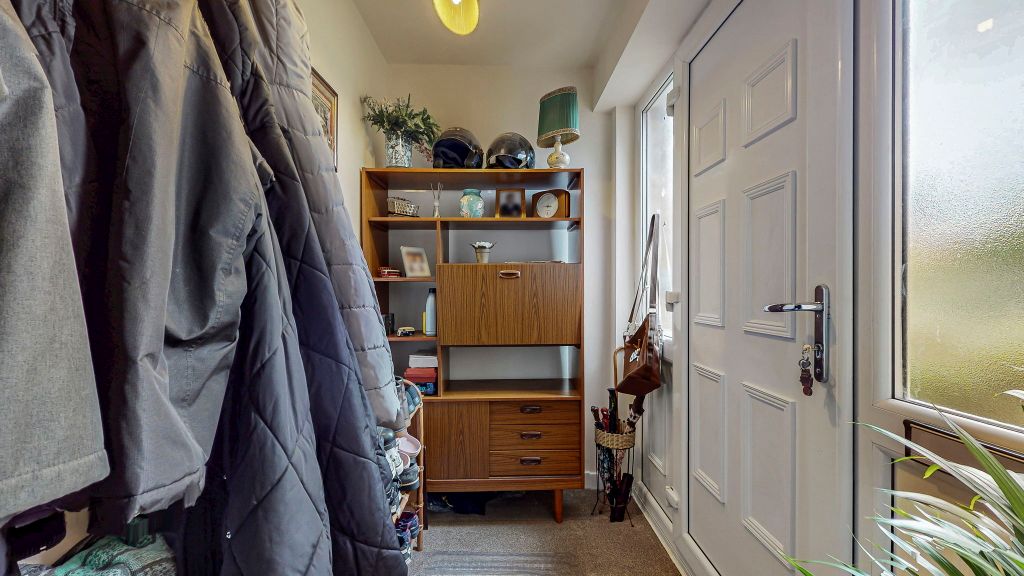 Property photo 3 of 39 2.1