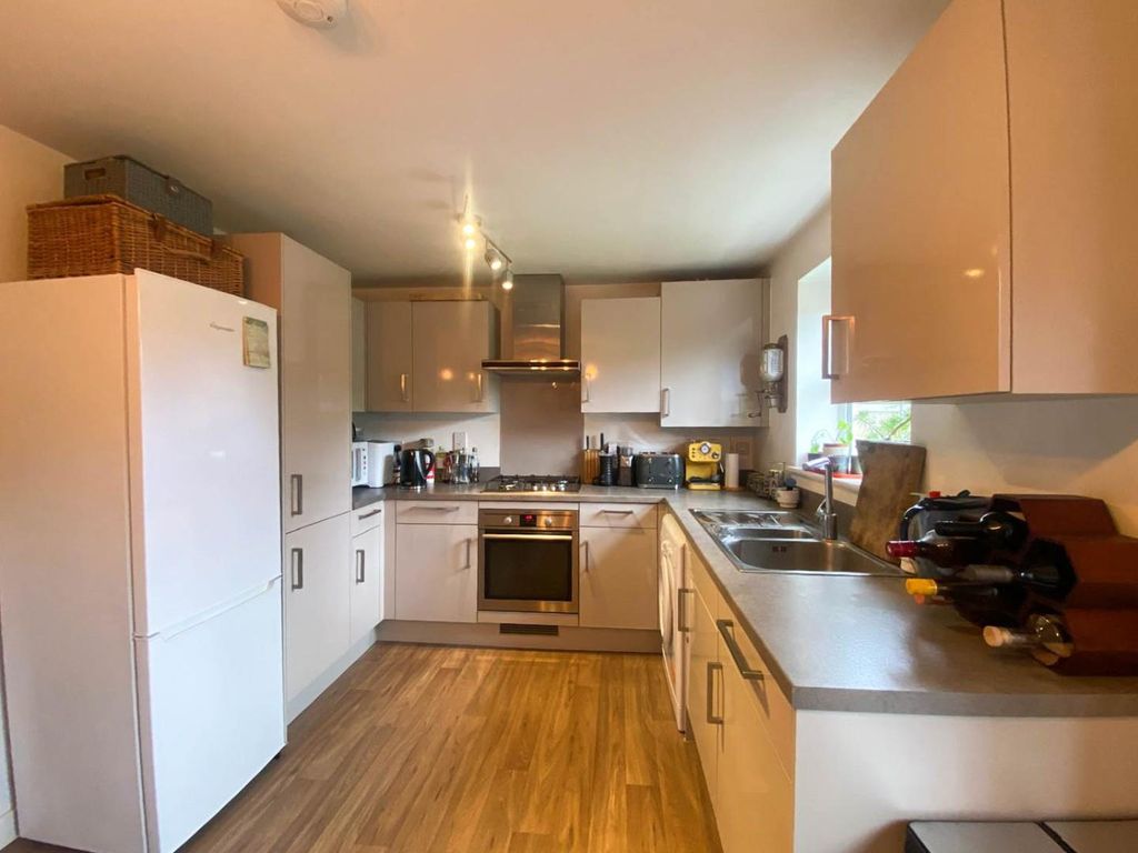 Property photo 2 of 10 Img_8413.Jpg