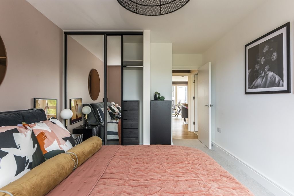 Property photo 3 of 8