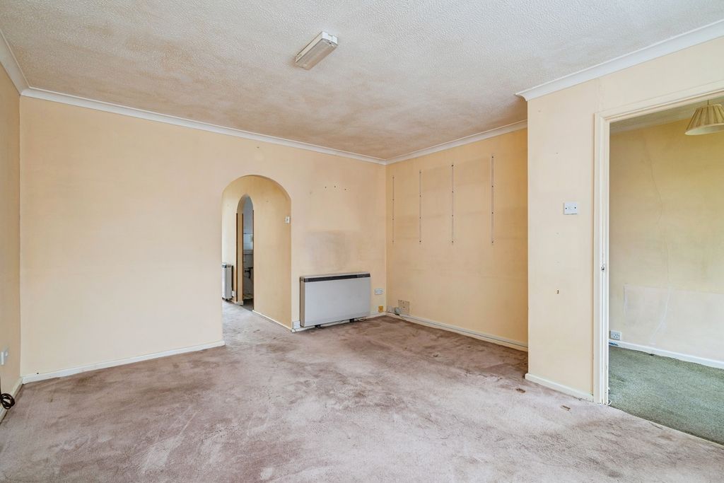 Property photo 3 of 22 Pbox-Img.Jpg