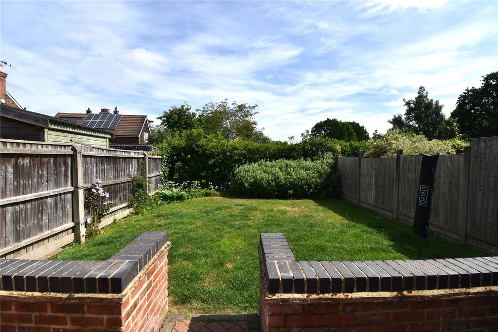 Property photo 2 of 14 Picture No. 15