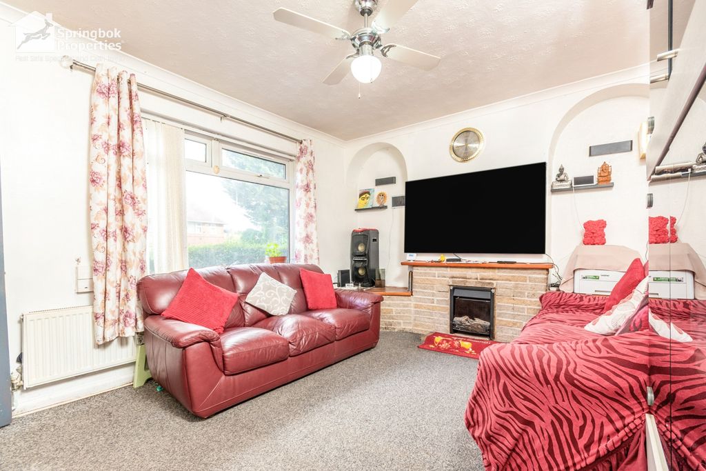 Property photo 2 of 13 Image 1