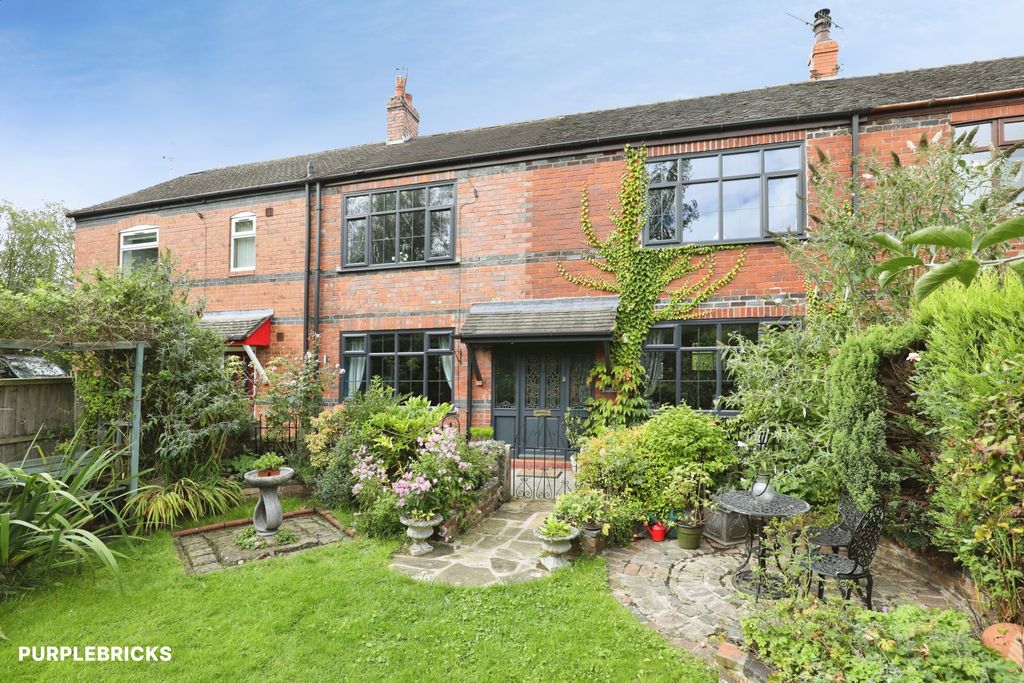 Property photo 1 of 37
