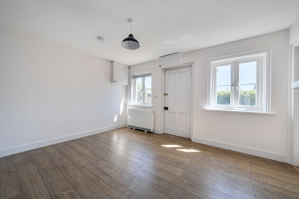 Additional image 10 of 4 bed detached house to rentLyburn Road, Hamptworth, Salisbury SP5
