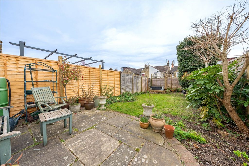 Property photo 3 of 12 Picture No. 06
