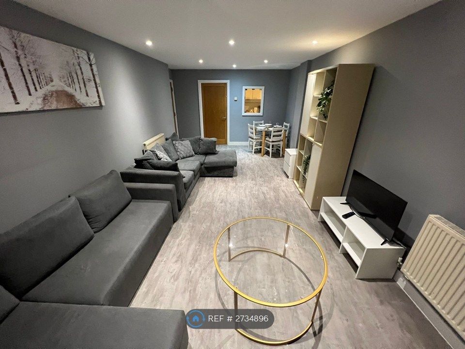 Property photo 3 of 5