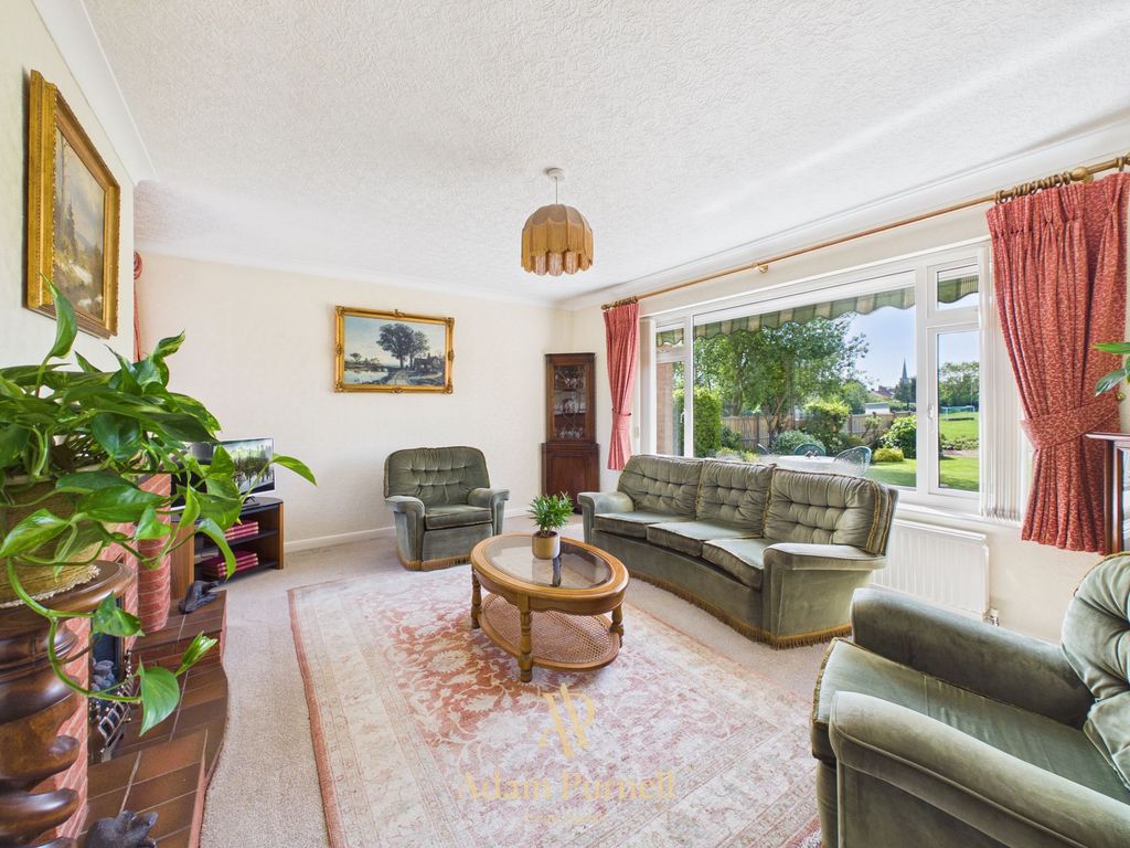 Property photo 3 of 34