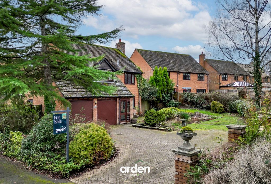 Property photo 1 of 19