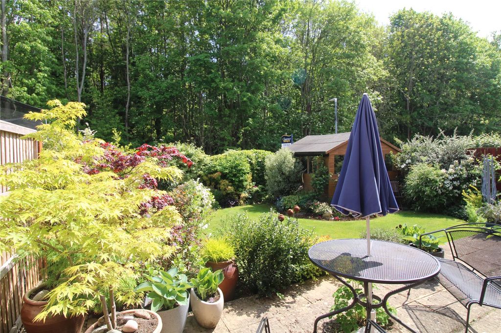 Property photo 2 of 21 Picture No. 46