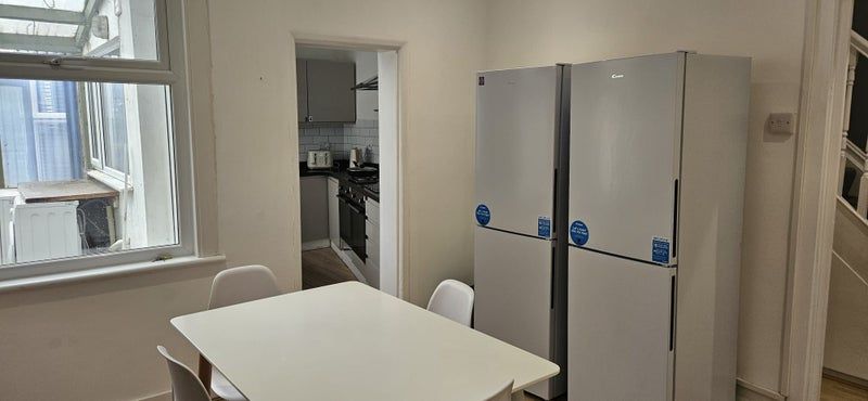 Property photo 2 of 5 Gallery