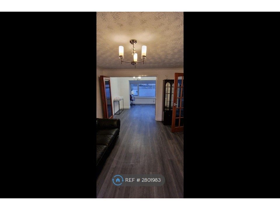 Property photo 1 of 20 Dinning & Lounge