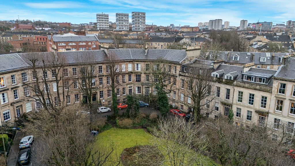 Property photo 1 of 26 73-Print-16 Lansdowne Crescent Flat 1.2_48