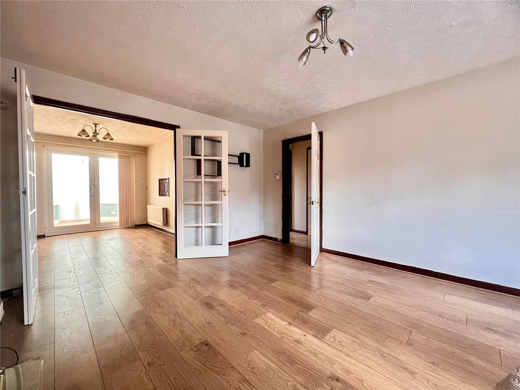 Property photo 3 of 14 Picture No. 04