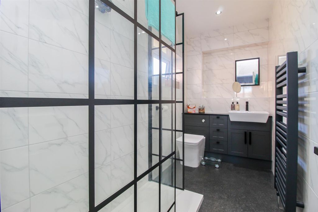 Property photo 3 of 16 Shower Room/W.C.