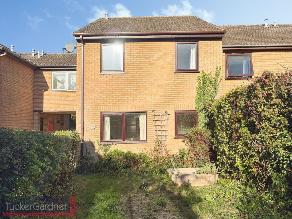 Property photo 1 of 8