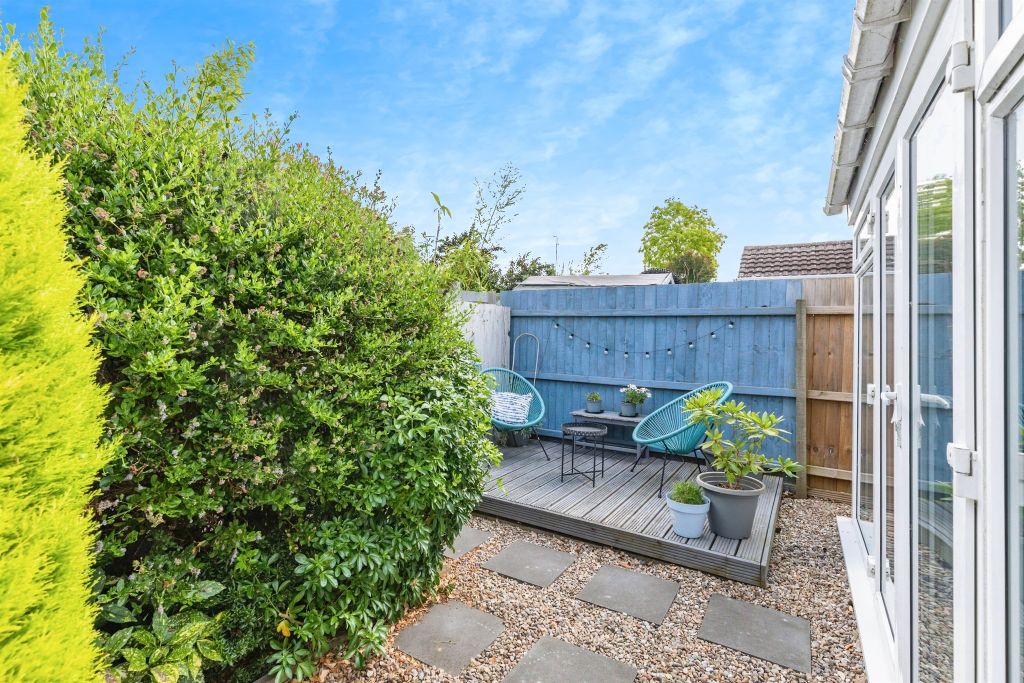 Property photo 3 of 17