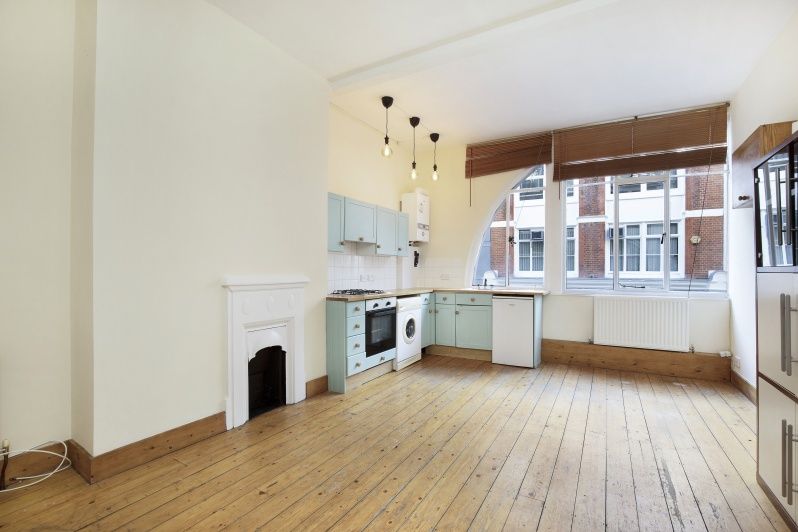 Property photo 1 of 5
