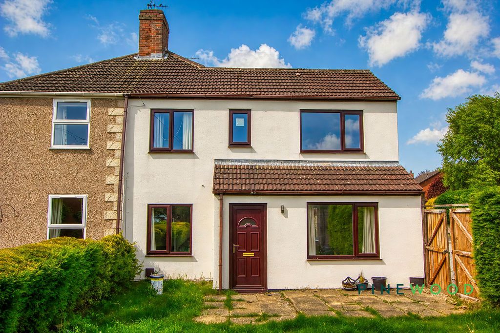 Property photo 1 of 20 Front