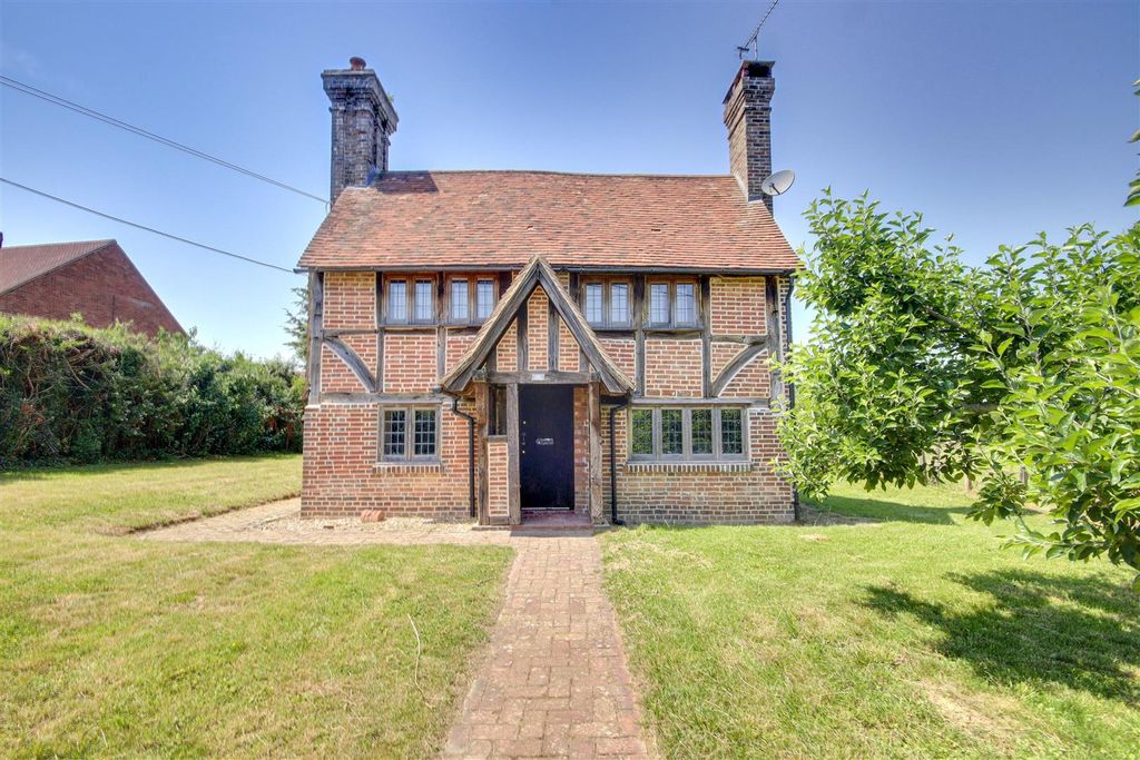 Property photo 1 of 18 Img_1067-Img_1069.Jpg