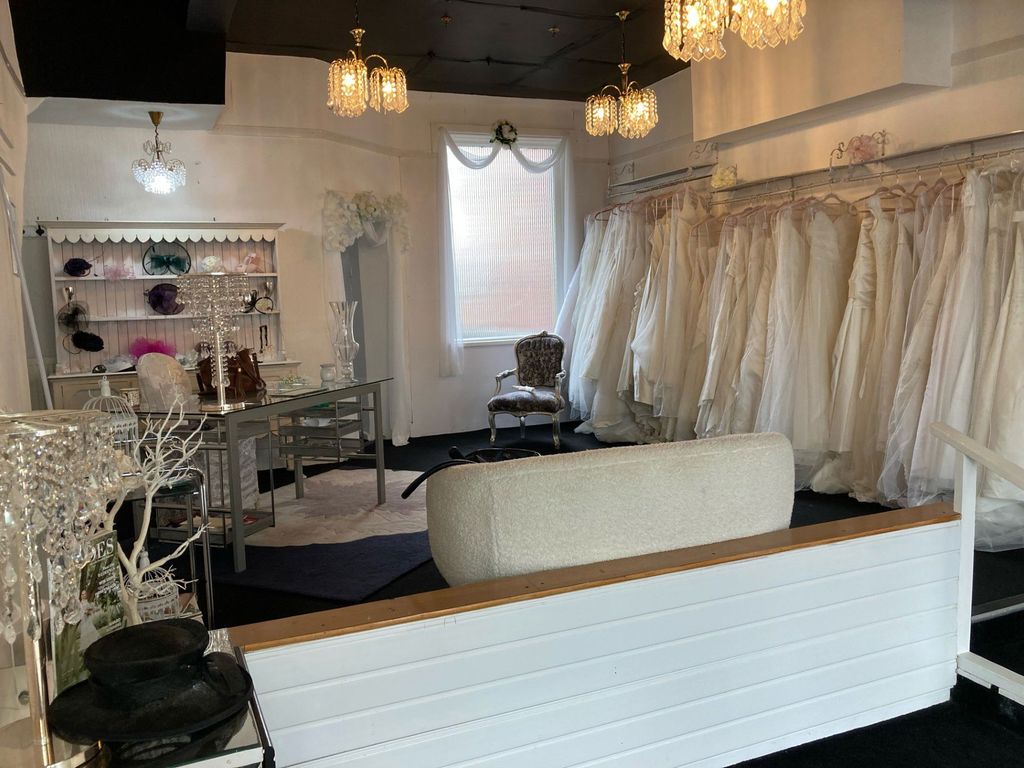 Property photo 2 of 22