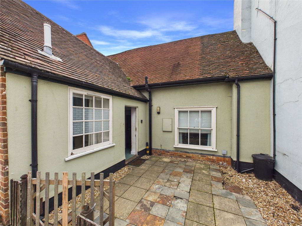 Property photo 1 of 8 Picture No. 01