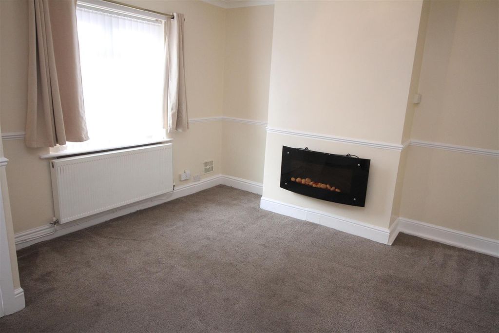 Property photo 3 of 9 Img_5652[1].Jpg