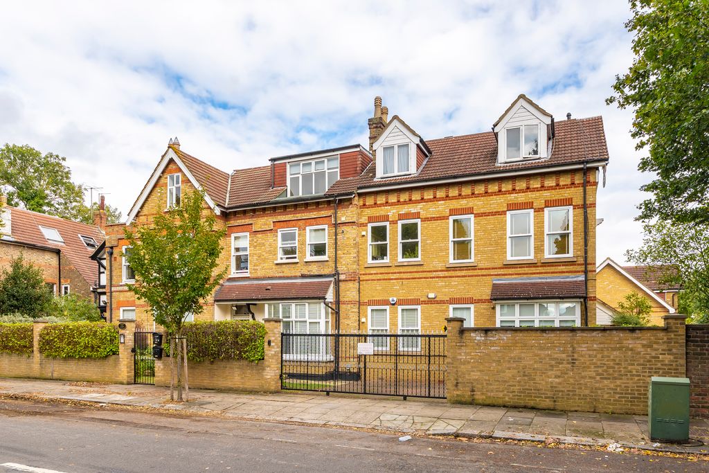 Property photo 1 of 10 1