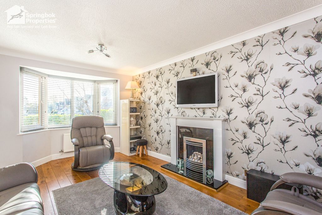 Property photo 3 of 16 Image 2