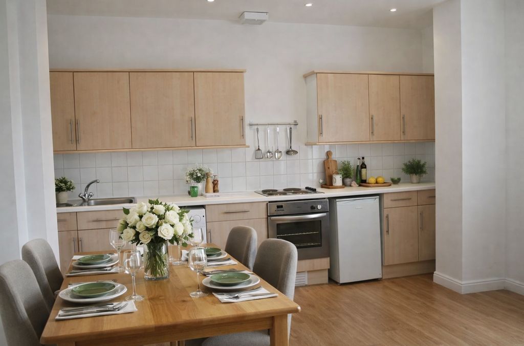 Property photo 1 of 5