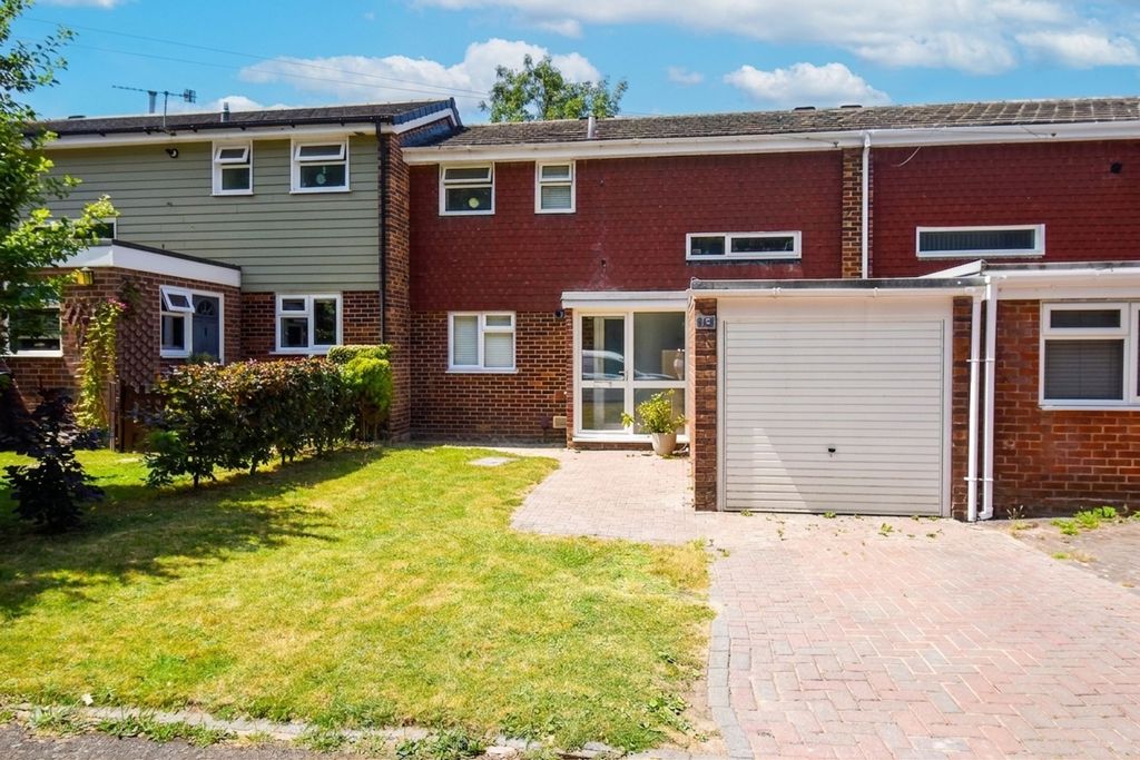 Property photo 1 of 12