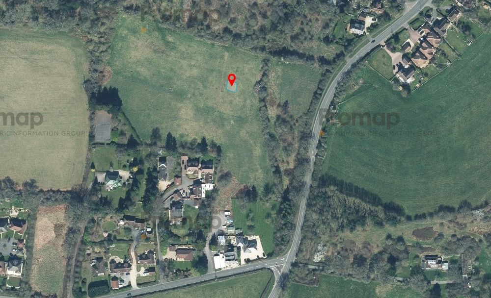 Property photo 1 of 2