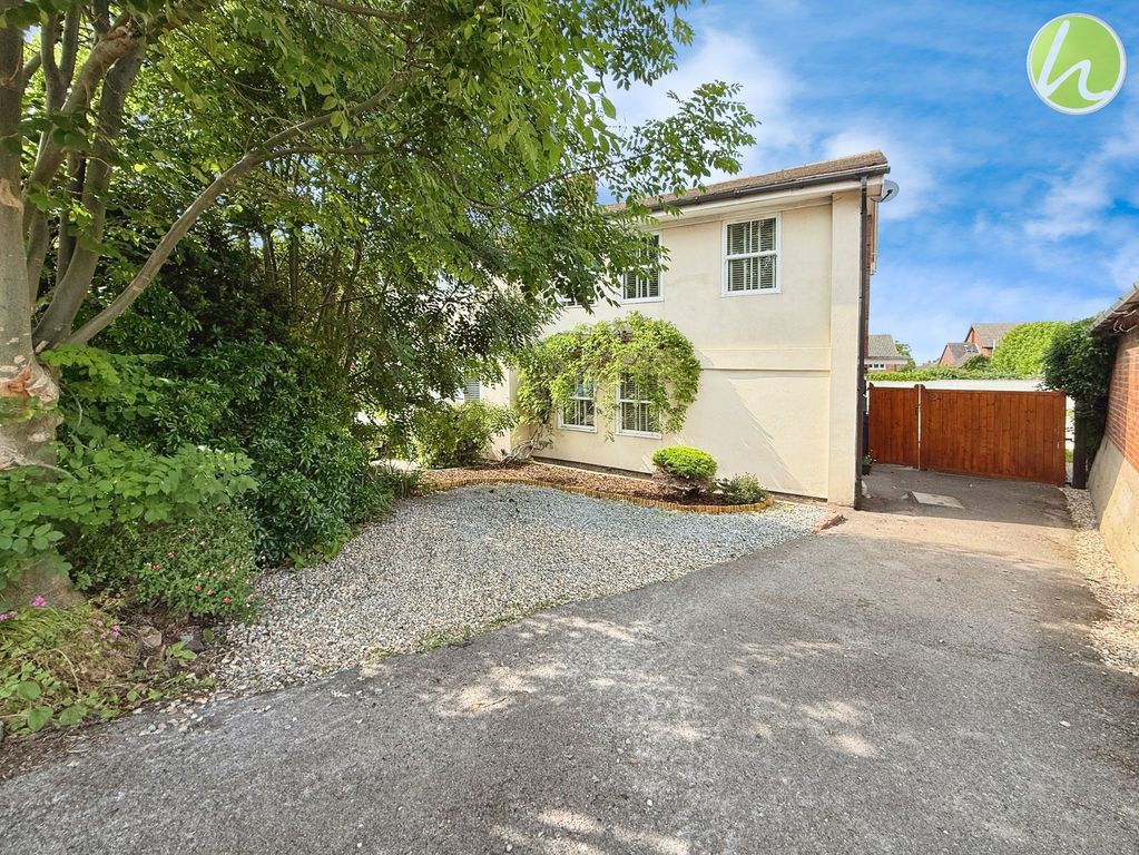 Property photo 1 of 27
