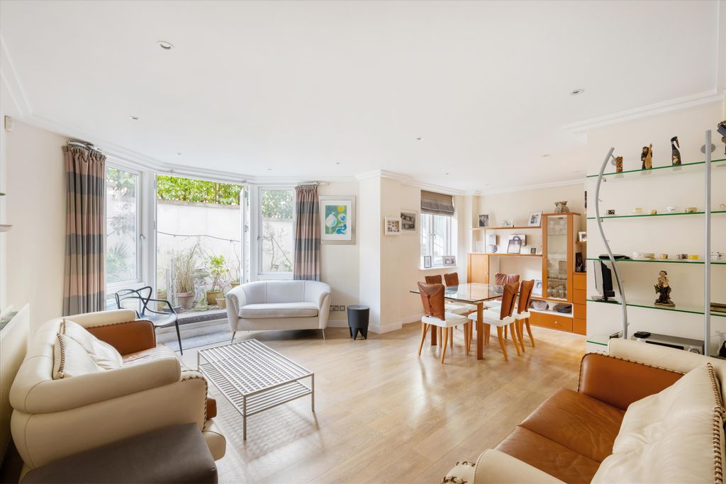 Property photo 3 of 14 Image