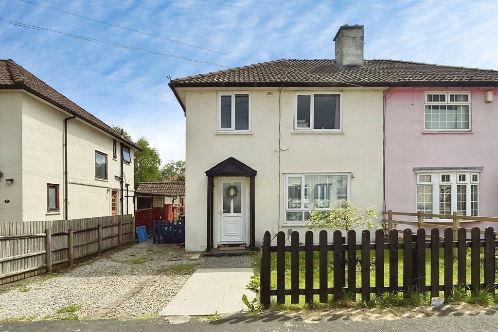 Property photo 1 of 16 External