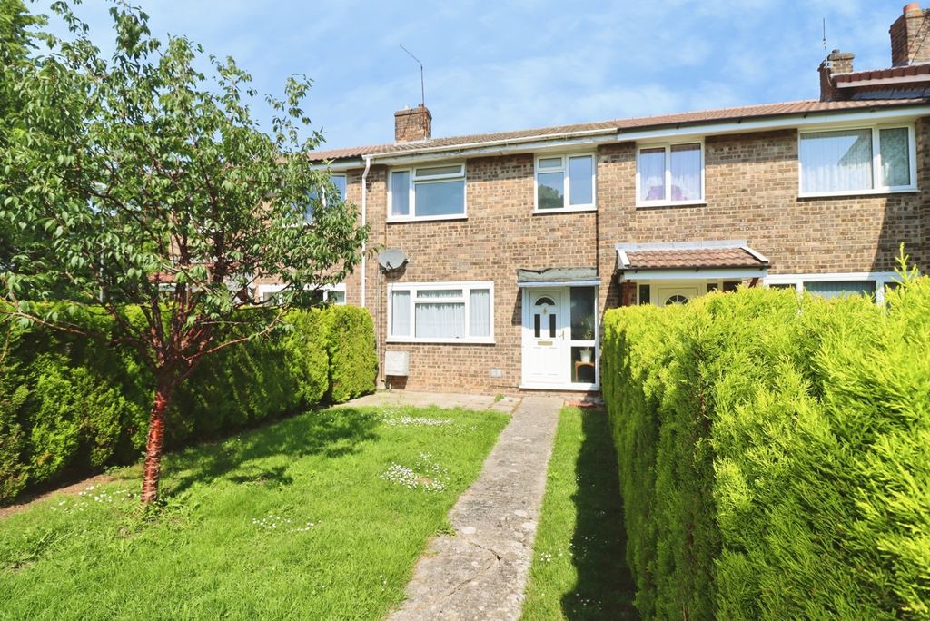 Property photo 1 of 12