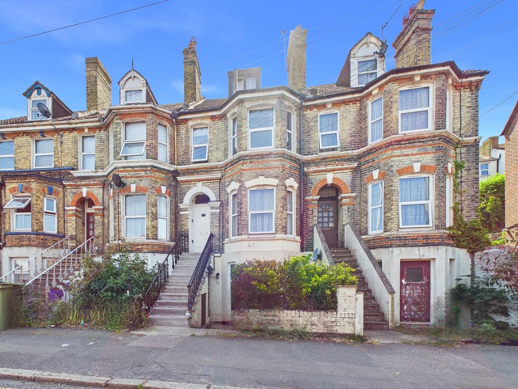 Property photo 1 of 13 Frontage