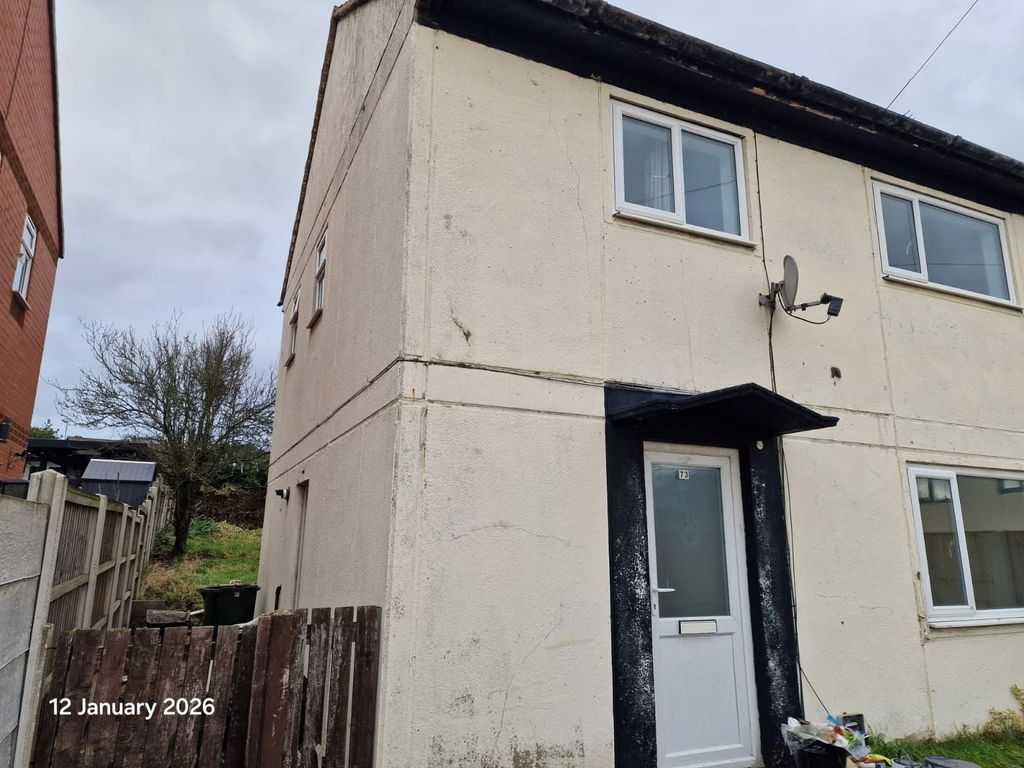 Property photo 2 of 15